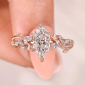 Bague de fiançailles et de mariage pour femme en moissanite taille marquise hollandaise de 1,10 carat, inspirée de la nature, plaquée or, sertie à griffes - Product Image 1