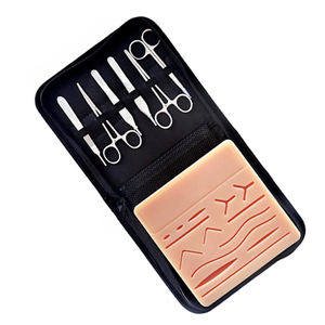 Almohadilla Grande de Silicona con 14 Heridas Precortadas para Práctica de Sutura, Kit para Estudiantes de Medicina, Instrumentos Quirúrgicos Ortopédicos, Hospitales ORL - Product Image 1