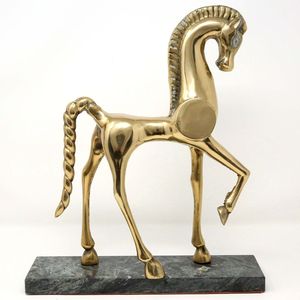 Sculpture de cheval en laiton finition antique pour centre de table, décoration de bureau et aménagement intérieur haut de gamme - Product Image 2