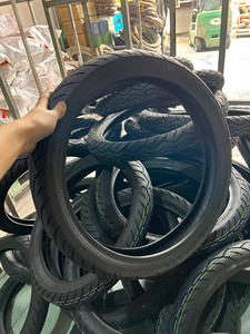 Pneu de moto Vietnam KUMATIRE K110 70/90-17 80/90-17 avant et arrière TT TL pour les trajets quotidiens en ville - Product Image 3