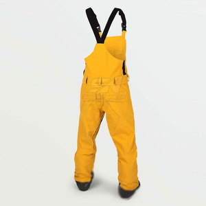 Salopettes d'hiver élégantes et fonctionnelles avec tissu résistant et coupe confortable pour les activités de ski et de snowboard - Product Image 3