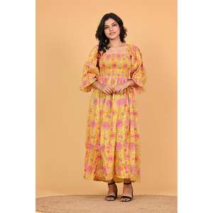 Vestido Maxi Amarillo Boho Floral de Algodón para Mujer, Cintura Elástica Fruncida, Manga 3/4, Decoración Floral, Hecho a Mano en India, Ropa de Verano - Product Image 4