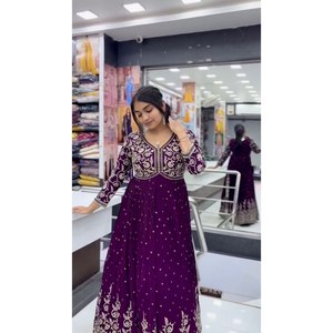 Vestido de Fiesta Hecho a Mano con Bordado de Hilo y Lentejuelas, Estampado Floral, Silueta en A, Cintura Imperio, Talla XL - Product Image 2