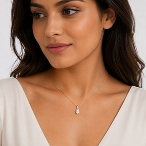 Collier Pendentif Classique de Luxe en Diamant Taille Poire pour Femme, Pendentif et Breloque en Argent avec Diamant Moissanite pour Femme - Product Image 6