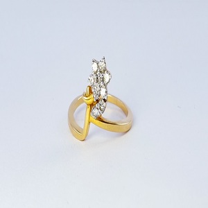 Bague élégante pour femme en or 14 carats, finition or jaune lisse, bijoux pour femme, accessoire de mode nuptiale, édition cadeau - Product Image 1