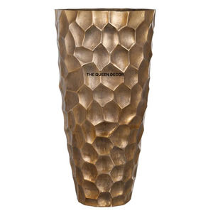 Home Decor Accent Perfect Gift For Housewarming Or Weddings Exquisite Vintage Metal <b>Vase</b> With Golden Glass - Product Image 2