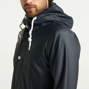 Imperméable à capuche en PU respirant, pliable et confortable de haute qualité pour les trajets par temps de pluie - Product Image 4
