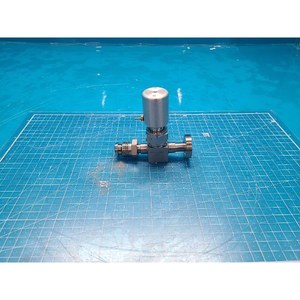 Valve à soufflet pneumatique Swagelok SS-BN818A-C, utilisée comme pièce détachée pour équipement semi-conducteur Legacy - Product Image 4