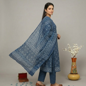 Indigo White Floral Cotton Kurti Sarong <b>Pyjama</b> Set | High Quality Hand Block Print Women Resort Wear | Ethnic Handmade Outfit - Product Image 5