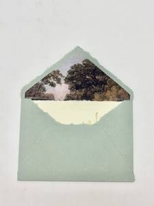 Enveloppes en papier Khadi à bords festonnés avec doublures imprimées, texture artisanale et détails élégants pour cartes de mariage, invitations et cadeaux - Product Image 2