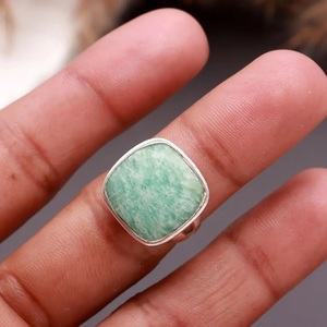 Anillo de Amazonita Natural con Corte Cuadrado, Anillo de Plata de Ley 925, Joyería Artesanal con Piedras Preciosas, Anillo Boho Unisex - Product Image 3