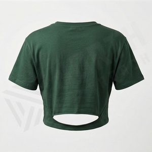 เสื้อครอปท็อปผู้หญิงไซส์ใหญ่พิเศษ พรีเมียม พิมพ์ลายโลโก้ Y2K ผ้าซาตินโพลีเอสเตอร์ 220 กรัม เสื้อยืดสาวเซ็กซี่ แฟชั่นเสื้อผ้าผู้หญิง - Product Image 2