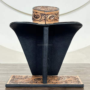 Busto de Exhibición de Collares de Cuero Genuino Premium Hecho a Mano con Diseño Floral Repujado, Soporte para Joyería de Diseño para Exhibición en Tiendas - Product Image 6