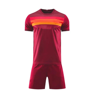 Ensemble de maillots de football personnalisés par sublimation pour hommes, uniforme d'entraînement à rayures horizontales, kit de football respirant à séchage rapide - Product Image 1