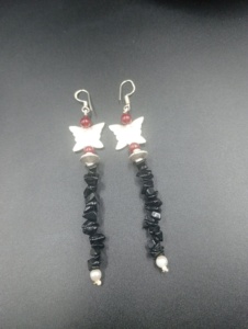 Amaira Jewels Butterfly Drop <b>Earrings</b> Gold Plated <b>Red</b> Beads Black Chips Freshwater Pearl Minimalist Women's - Product Image 2