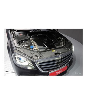 Mercedes-Benz S350 d 4MATIC AMG Line S 2020 con 74,395 km, Caja de Cambios Automática, Asientos de Cuero, Volante a la Izquierda, Cámara Trasera - Product Image 6