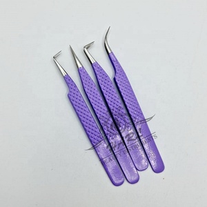 Pinzas de extensión de pestañas con aislamiento de ángulo de 90 grados, punta de volumen puntiaguda, Punta lisa de acero inoxidable, agarre perfecto - Product Image 1