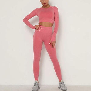 Leggings de yoga et de sport premium pour femmes, avec logo personnalisé, extensibles dans quatre directions, résistants aux squats, pour la course et l'entraînement - Product Image 5