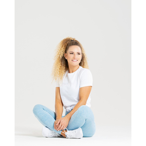 Camiseta de Manga Corta para Mujer, Color Blanco, Calidad Premium, 100% Algodón, Transpirable y de Corte Holgado, Ideal para Gimnasio, Yoga y Entrenamiento - Product Image 5