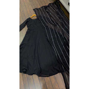 Robe Anarkali de créateur et magnifique dupatta pour les fêtes, vêtements africains - Product Image 2