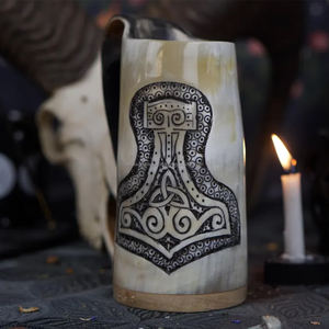 Venta caliente vikingo medieval bebiendo taza de cuerno de buey para cerveza hidromiel y cerveza jarra de cuerno de búfalo natural a la venta por FWE - Product Image 1