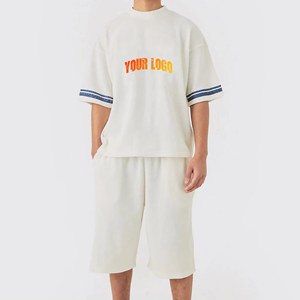 Ensemble d'été minimaliste pour homme : T-shirt oversize et short long, deux pièces décontractées, coupe ample, streetwear, logo personnalisé - Product Image 1
