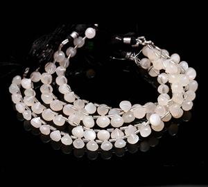 Perles de pierre de lune blanche facettées ovales semi-précieuses 8 mm, brin de 9 pouces pour la fabrication de bijoux, cadeau pour elle - Product Image 1