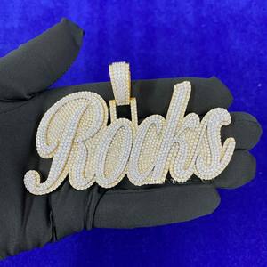 Colgante con Nombre de Moissanita VVS Chapado en Oro, Estilo Hip Hop, con Corte Brillante, Certificado IGI, Engaste de Garra, Pasa Prueba de Diamante - Product Image 3