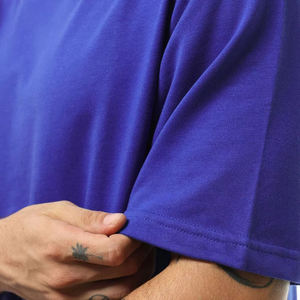 เสื้อยืดผู้ชายแขนสั้นสีดำ เสื้อฟิตเนส แห้งเร็ว ระบายอากาศดี ผ้าโพลีเอสเตอร์/คอตตอน สวมใส่สบาย - Product Image 3