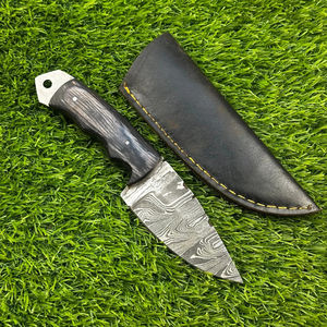 Cuchillo de Caza Plegable de Acero de Damasco de Primera Calidad, Recién Llegado, Hoja de 10 Pulgadas con Punta Caída, Funda de Madera Ligera y Duradera - Product Image 1