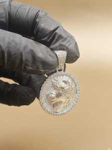 Pendentif Lion en Argent Sterling 925 avec Diamant Moissanite Style Hip Hop – Pendentif Tendance pour Homme, Idéal pour Soirées - Product Image 3