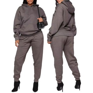 Conjuntos Deportivos Casuales de Invierno para Mujer, Diseño Personalizado con MOQ Bajo, Uso en Exteriores, Color Sólido, Lona Lisa, 100% Algodón, Conjunto de 2 Piezas - Product Image 2