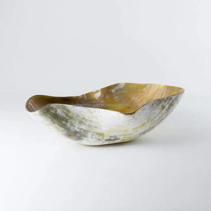 Unique Finished <b>African</b> OX Buffalo Horn Bowl Supplier New Design Handcrafted Salad Serving Horn Bowl Manufacturer - Product Image 1
