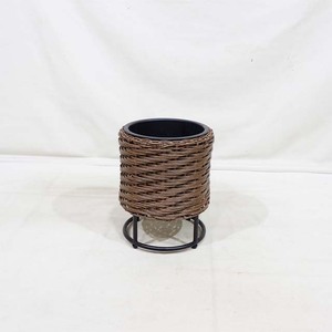 Supports à fleurs en plastique les mieux notés, base en métal, jardinières de sol, style minimaliste, design circulaire, durables, écologiques - Product Image 4