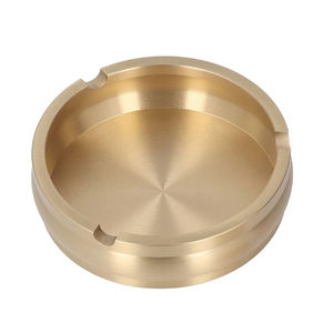 Cendrier à cigares en métal au design exceptionnel, de la plus haute qualité, couleur or, rond, fait main, au prix le plus bas - Product Image 1