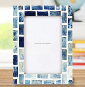 Cadre photo vintage en incrustation d'os sculpté à la main décoration murale de table thème blanc en résine artisanat cadre photo - Product Image 4