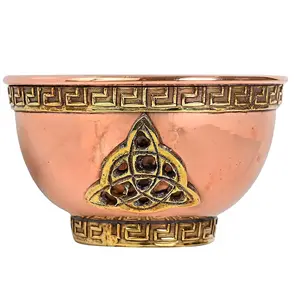 Triquetra铜祭坛用碗仪式熏香熏香和鼠尾草燃烧替代碗