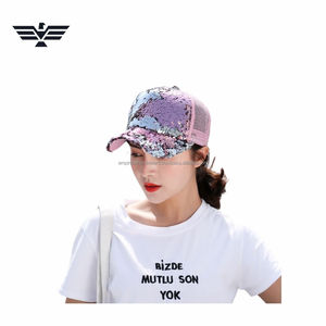 Casquette de camionneur personnalisée avec paillettes argentées |   Casquette de baseball en maille scintillante |   Casquette de sport ajustable, respirante, en polyester, à fermeture snapback - Product Image 4