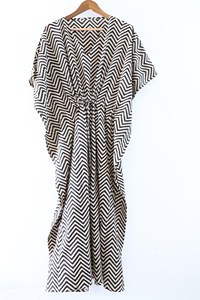 Women's <b>Black</b> White Geometric Block Print V-Neck <b>Kaftan</b> Long Dress Loose Fit Cotton Bohemian Summer Dress - Product Image 4