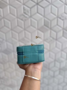Estuche Compacto para Joyas de Cuero Genuino, Última Llegada, Estilo Vintage, Cuero Repujado a Mano, Color Turquesa, Caja de Almacenamiento Resistente - Product Image 4