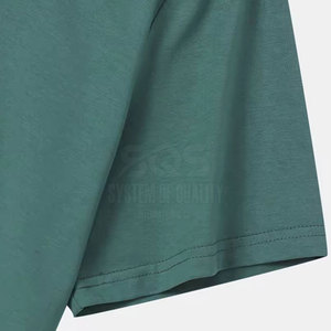 เสื้อยืดผู้ชายสุดเท่ ผ้าคุณภาพดี ทรงเข้ารูป ดีไซน์ทันสมัย เหมาะสำหรับใส่ลำลอง สไตล์สตรีท และชุดประจำวัน - Product Image 4