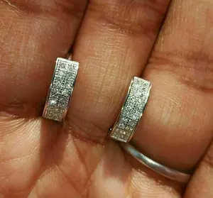 Boucles d'oreilles créoles Tishya en moissanite véritable, argent sterling 925 plaqué or blanc, coupe brillante vintage, 6g, luxe pour femme - Product Image 3