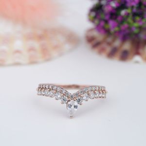 Couronne de reine en argent S925 plaqué or 14 carats pour alliance de mariage certifiée avec bande de diamants Moissanite pour femme, élégante et luxueuse - Product Image 1