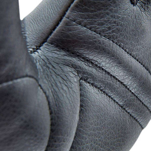 Guantes de Gimnasio y Fitness de la Mejor Edición con Costuras Reforzadas, Producto Confiable y Comercializable, Guantes y Manoplas de Gimnasio Hechos de Cuero PU de Calidad de Exportación - Product Image 5