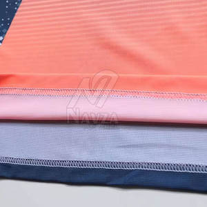 Uniformes de badminton professionnels 100% polyester, possibilité de créer votre propre logo sur l'uniforme de badminton - Product Image 6