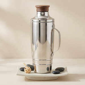 Shaker à cocktails en acier inoxydable de qualité supérieure avec couvercle et poignée en bois, prise en main élégante, étanche, idéal pour les bars à domicile et les réceptions - Product Image 1