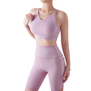 Ensemble de yoga unique pour femmes, 2 pièces, mode sportive, taille élastique, ensemble de yoga personnalisé en vente, ensemble de yoga fitness pour femmes - Product Image 3