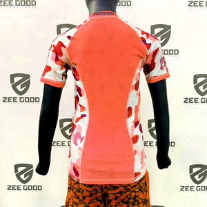 เสื้อรัดกล้ามเนื้อคอกลมแบบสั่งทำสำหรับผู้ชายและผู้หญิง ขายตรงจากโรงงาน ราคาถูก คุณภาพสูง เสื้อรัดกล้ามเนื้อสำหรับ BJJ และ MMA เสื้อรัดกล้ามเนื้อสำหรับยิวยิตสู - Product Image 6