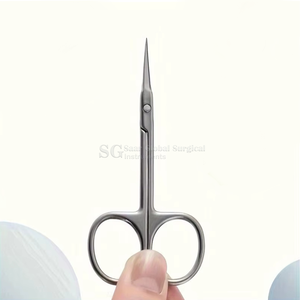 Ciseaux à cuticules SAAR GLOBAL SURGICAL, ciseaux à ongles incurvés en acier inoxydable, pliables, pour droitiers, durables, personnalisés pour le nail art - Product Image 4