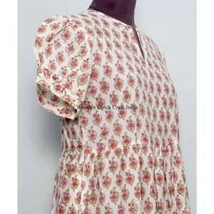 Vestido floral informal de longitud media para mujer, perfecto para uso diario o ocasiones especiales, tela de alta calidad y hermoso estampado floral - Product Image 5